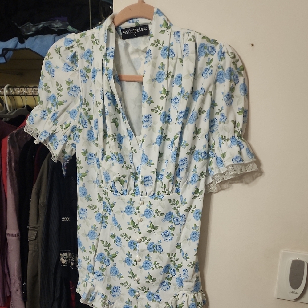 Floral Blue and White Women Top